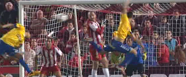 Murillo alimenta el sueño del ascenso con un salto épico (2-3)