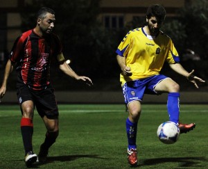 Néstor no tuvo su noche / Daniel Cáceres (udlaspalmas.net)