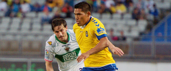 Alianza Lima suspira por un Pando que se deja querer
