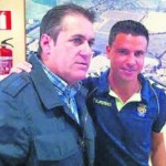 Lobera y Sandoval durante la visita de Las Palmas a El Molinón / El Comercio