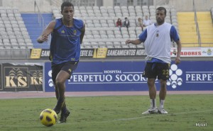 David Simón, entrenamiento