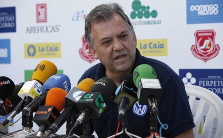 Juan Manuel Rodríguez, rueda de prensa Recreativo