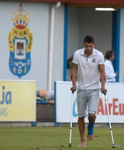 Vitolo, muletas
