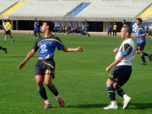 Pedro Vega, entrenamiento