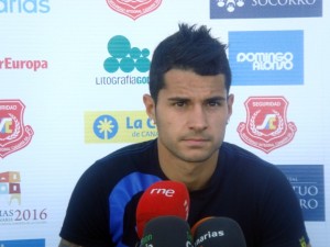 Vitolo, rueda de prensa (2)