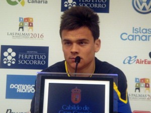 El jugador teldense considera que el interés de varios equipos por los jugadores de la Unión Deportiva Las Palmas sólo vienen a refrendar que las cosas se están haciendo bien.