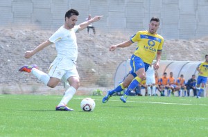 Adrián, Tenisca (2)