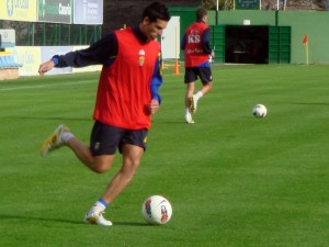 Vicente Gómez, entrenamiento