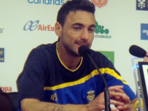 Momo, rueda de prensa