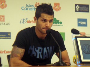 Vitolo, rueda de prensa (2)