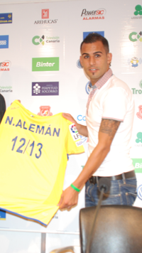 Naupeq_camiseta