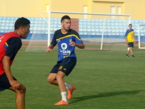 Adrián, entrenamiento