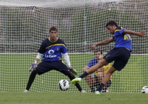 Christian Herrera, entrenamiento