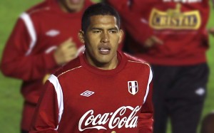 Andy Pando, en un entrenamiento con Perú