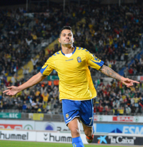 Es uno de los mayores y más repetidos tópicos que rodean el panorama futbolístico pero no por ello deja de ser cierto. De hecho, en el caso particular de la Unión Deportiva Las Palmas esta temporada, la importancia de “abrir la lata” en los partidos se ha convertido en un asunto capital. Con el
