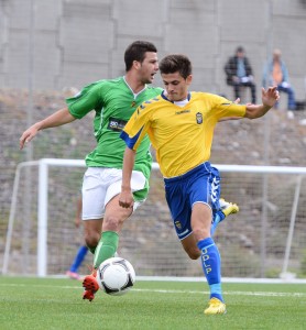 José Artiles volvió a adelantar a Las Palmas Atlético / Samuel Sánchez (udlaspalmas.net)