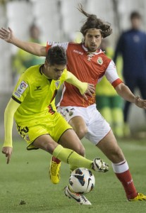 Sergio Suárez jugó noventa minutos ante el Racing de Santander / Web oficial Mirandés