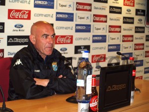 Carlos Ríos, entrenador del Xerez / XerezCD.com