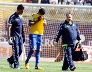 Murillo tuvo que abandonar el partido lesionado / Daniel Cáceres (udlaspalmas.net)