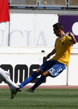 Deivid, en el encuentro ante el Hércules / udlaspalmas.net