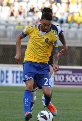 Momo, en una imagen ante el Hércules / Daniel Cáceres (udlaspalmas.net)