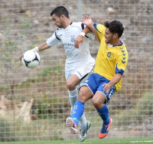 Tana fue el primer cambio de Víctor Afonso / Samuel Sánchez (udlaspalmas.net)