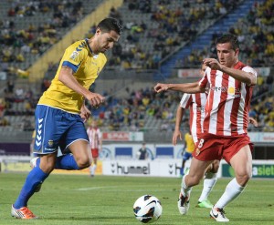 Las Palmas se atascó en la primera parte / Samuel Sánchez (udlaspalmas.net)