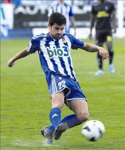 Saúl Fernández durante un partido con la Ponferradina / Crónica de León.