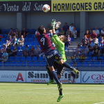 Dani Lorenzo tuvo trabajo en la segunda mitad  / C. Pascual