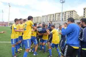 Imagen de la celebración del filial la pasada temporada / Samuel Sánchez (udlaspalmas.net)