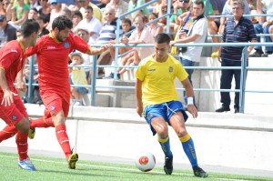 Alejandro Rodríguez, en su primer partido de la temporada / Samuel Sánchez (udlaspalmas.net)