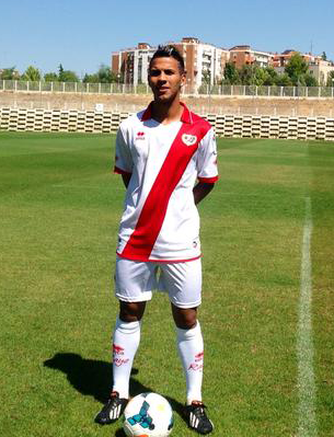 Jonathan Viera, con la camiseta del Rayo Vallecano