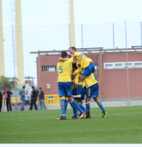 Celebración de un gol en el Anexo esta temporada / Samuel Sánchez (udlaspalmas.net)