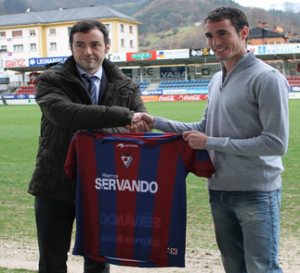 David Mainz, en su presentación con el Eibar / Web oficial SD Eibar.