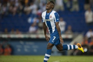 Thievy celebra un tanto con el Espanyol