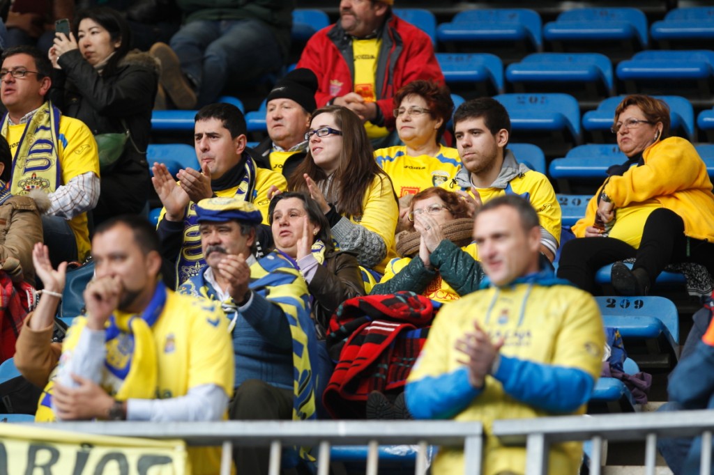 La afición amarilla disfrutó con el triunfo / Riazor.org