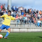 Las Palmas Atlético sigue mandado en el grupo segunda de la Segunda División B tras vencer de forma cómoda al Real Madrid C. Las jugadas ensayadas fueron clave para el conjunto de Víctor Afonso, que le saca cinco puntos al segundo clasificado. Leo, Carlos y Ayoze Placeres hicieron los goles del líder. Vea la fotogalería.
