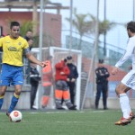 Las Palmas Atlético sigue mandado en el grupo segunda de la Segunda División B tras vencer de forma cómoda al Real Madrid C. Las jugadas ensayadas fueron clave para el conjunto de Víctor Afonso, que le saca cinco puntos al segundo clasificado. Leo, Carlos y Ayoze Placeres hicieron los goles del líder. Vea la fotogalería.