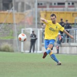 Las Palmas Atlético sigue mandado en el grupo segunda de la Segunda División B tras vencer de forma cómoda al Real Madrid C. Las jugadas ensayadas fueron clave para el conjunto de Víctor Afonso, que le saca cinco puntos al segundo clasificado. Leo, Carlos y Ayoze Placeres hicieron los goles del líder. Vea la fotogalería.
