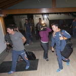 Tras el entrenamiento vespertino los jugadores de la Unión Deportiva Las Palmas han quedado concentrados en el Hotel de Bandama en la noche previa al día del juicio final. La gran novedad de la convocatoria es la incorporación del central tinerfeño Carlos Gutiérrez, del que Josico ha deslizado que podría tener participación. Con el objetivo