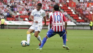 Asdrúbal, en una imagen del encuentro en El Molinón / Rodrigo Medina (udlaspalmas.net)