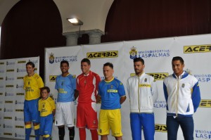 Las nuevas equipaciones Acerbis [pinche en la imagen para ampliar] / udlaspalmas.net