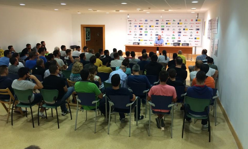 Imagen del encuentro celebrado este miércoles en la sala de prensa del Estadio de Gran Canaria