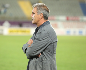 Paco Herrera en el encuentro de la primera jornada / udlaspalmas.net