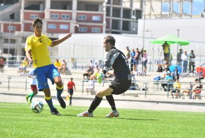 Manu Dimas en el momento del 1-0 / Samuel Sánchez (udlaspalmas.net)