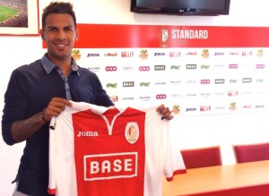 Jonathan Viera, con la camiseta de su nuevo equipo / Web oficial Standard de Lieja