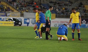 Hernán Santana tuvo que retirarse lesionado en el minuto 25 / Toño Suárez (udlaspalmas.net)