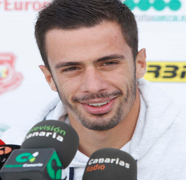 Hernán en rueda de prensa / udlaspalmas.net