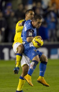 Ángel ocupó el lateral derecho / Jose Carlos Leon Ercilla - El9.cat