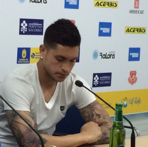 Jesús Valentín atendiendo a los medios / udlaspalmas.net